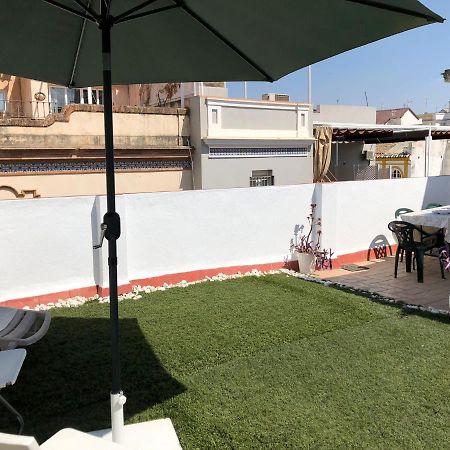 Precioso Apartamento Con Terraza Compartida Lägenhet Sevilla Exteriör bild