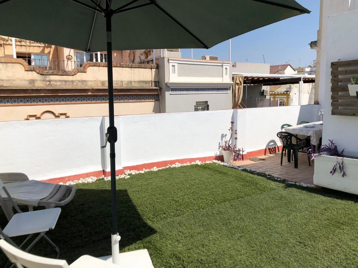 Precioso Apartamento Con Terraza Compartida Lägenhet Sevilla Exteriör bild