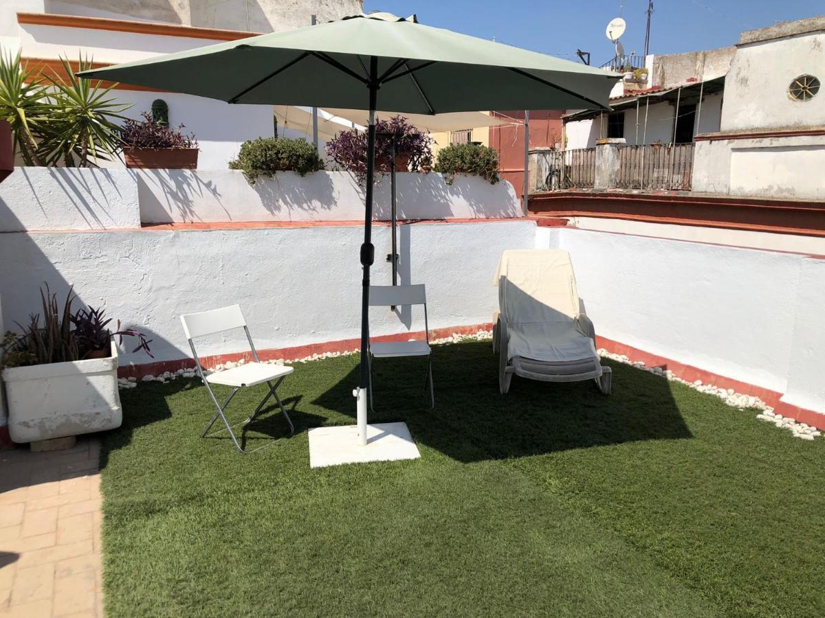 Precioso Apartamento Con Terraza Compartida Lägenhet Sevilla Exteriör bild